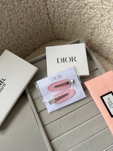 Заколки Dior в коробці MERI-SET-DIO-002 фото