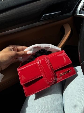 Jacquemus сумка червона лакова Le Bambino MERI-BAG-JAC-004 фото
