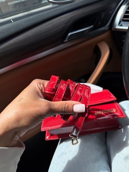 Jacquemus сумка червона лакова Le Bambino MERI-BAG-JAC-004 фото