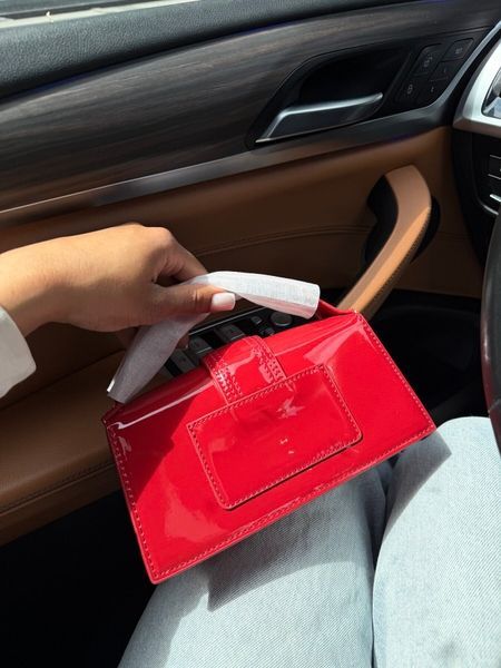 Jacquemus сумка червона лакова Le Bambino MERI-BAG-JAC-004 фото